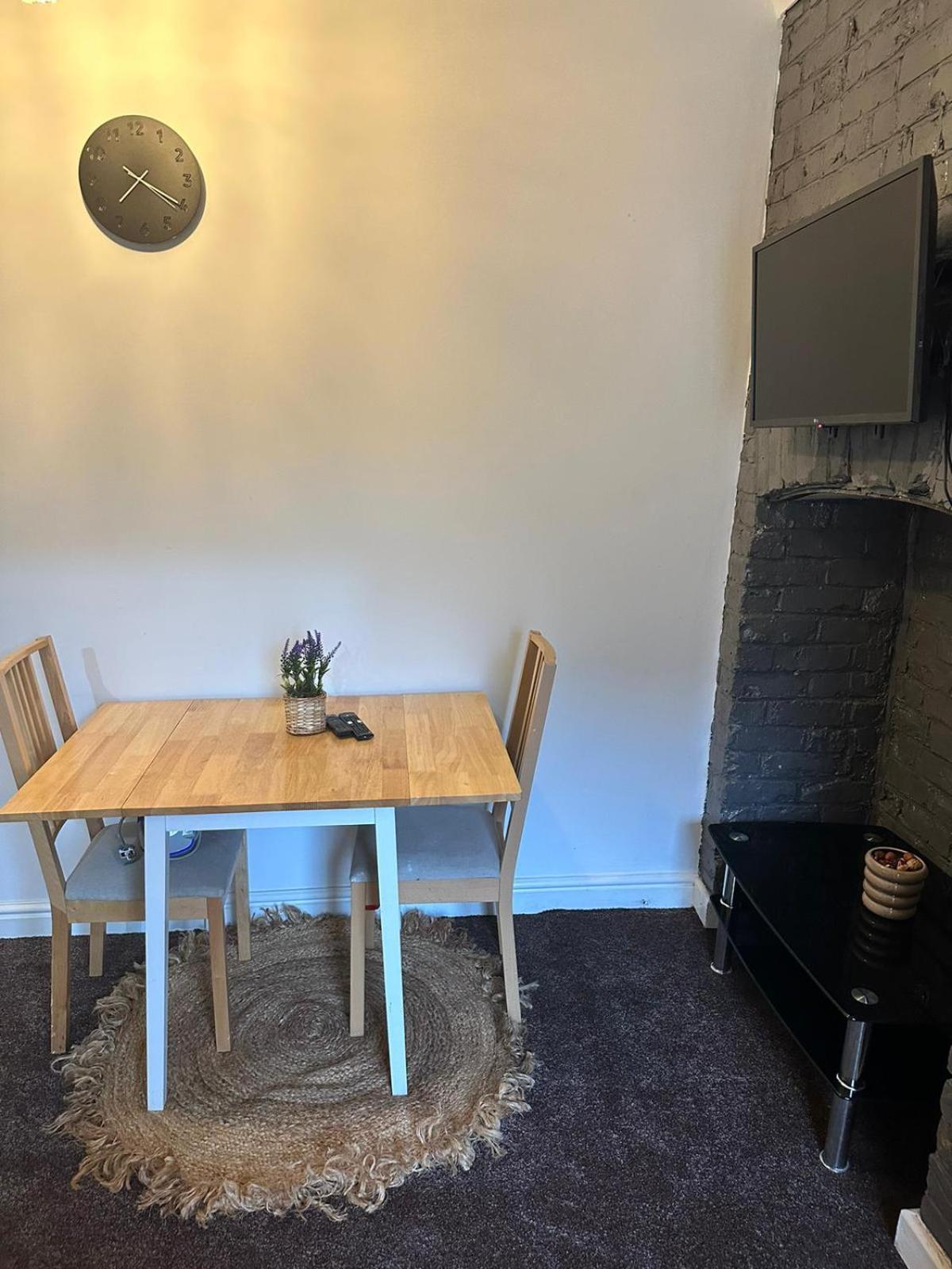 Dans Place Manchester Eksteriør billede